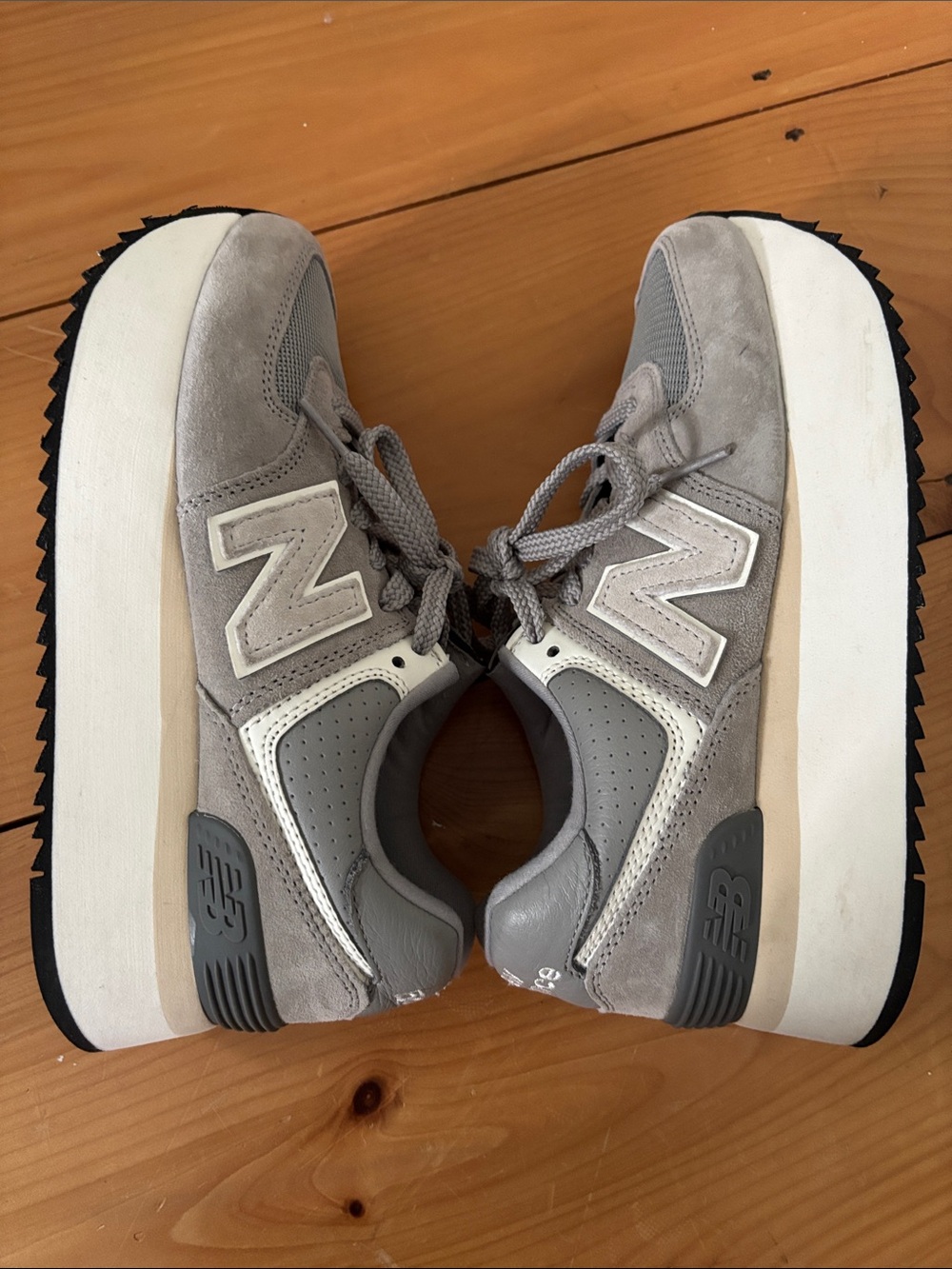 New Balance 574 Platforms - Picture 5 of 5